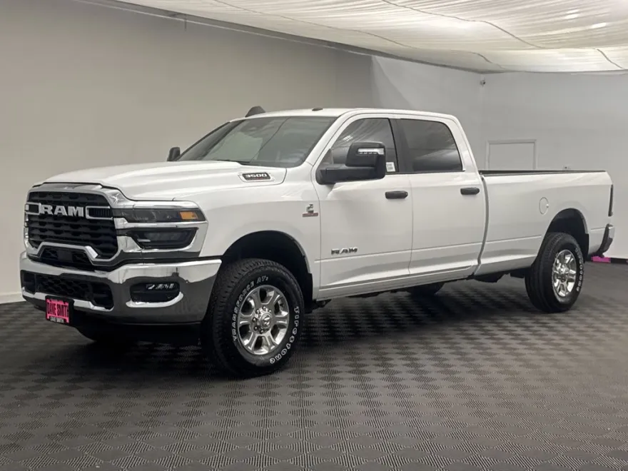 2025 Ram 3500 Big Horn photo 1