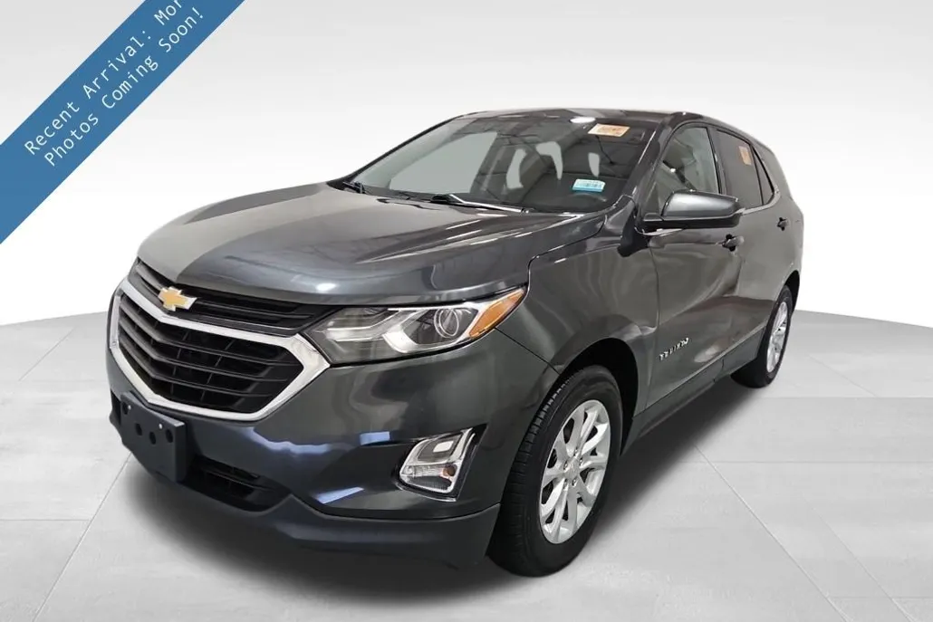 2019 Chevrolet Equinox LT photo 1