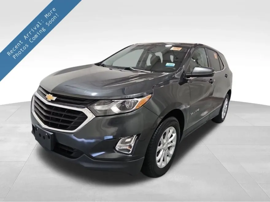 2019 Chevrolet Equinox LT photo 1