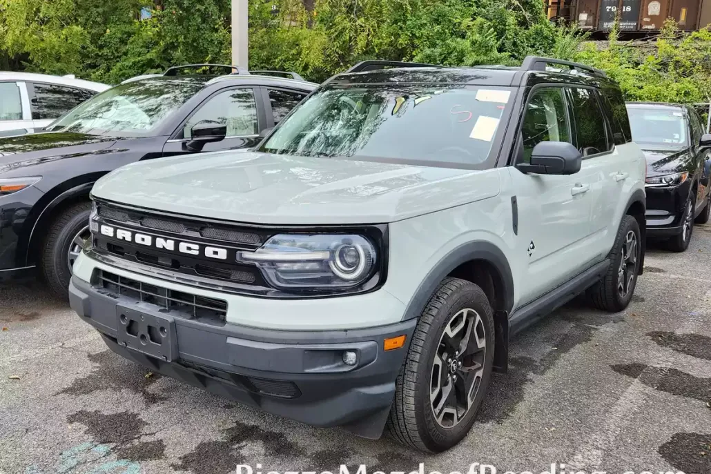 2021 Ford Bronco Sport Outer Banks photo 1