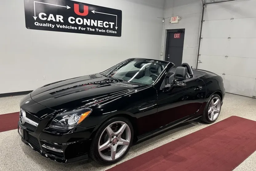 2012 Mercedes Benz SLK 250 photo 1
