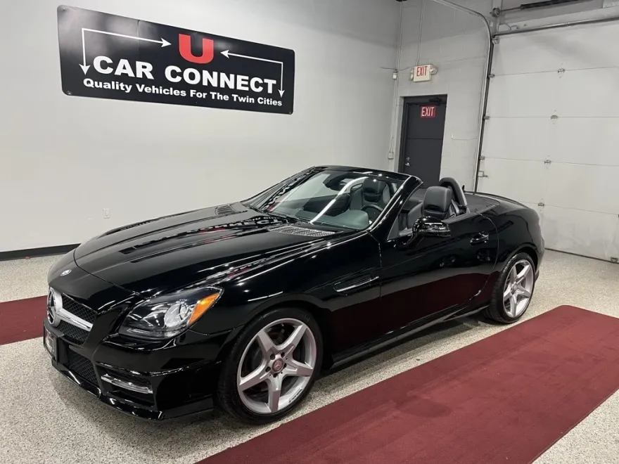 2012 Mercedes Benz SLK 250 photo 1