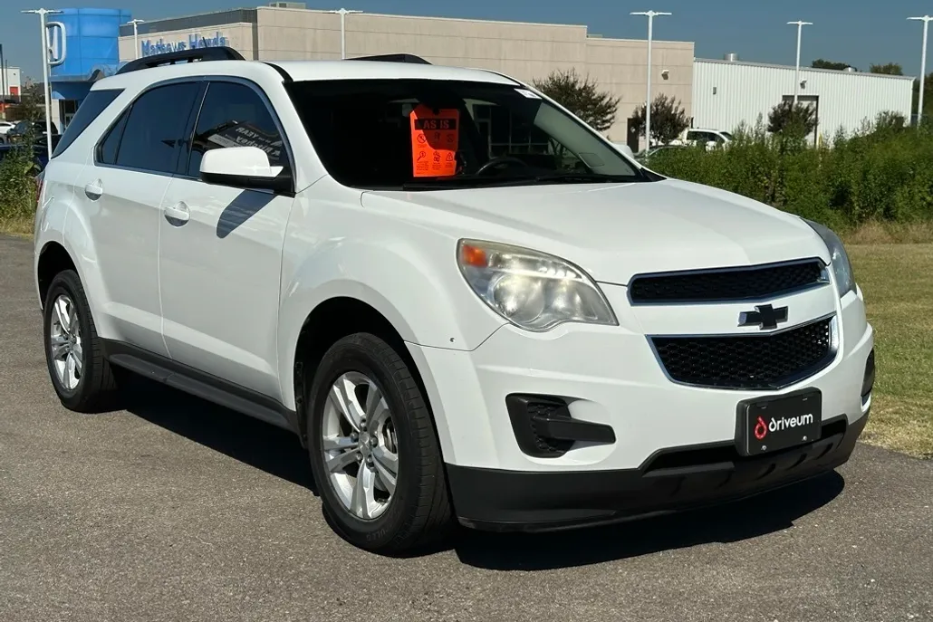 2015 Chevrolet Equinox LT photo 1