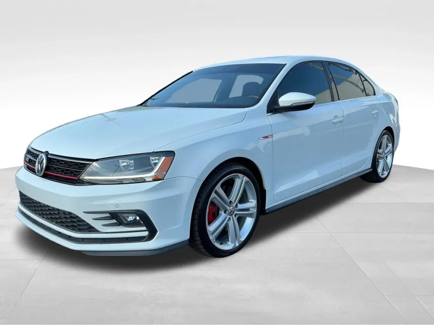 2017 Volkswagen Jetta GLI photo 1