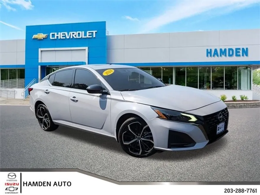 2024 Nissan Altima 2.5 SR photo 1