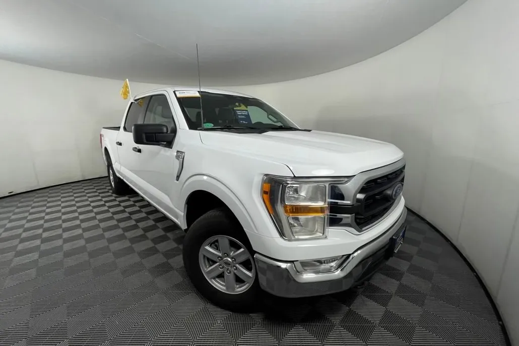 2022 Ford F-150 XLT photo 1