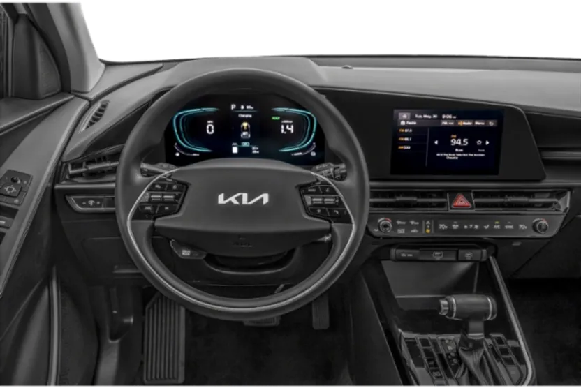 2025 Kia Niro LX photo 4