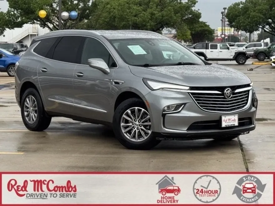 2024 Buick Enclave Premium photo 1