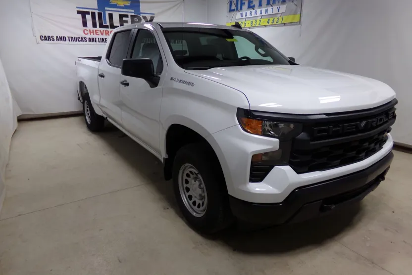 2026 Chevrolet Silverado 1500 photo 1