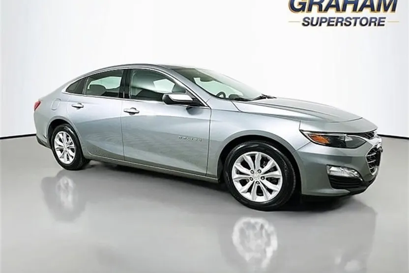 2025 Chevrolet Malibu 1LT photo 1