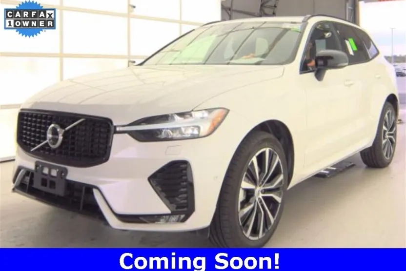 2025 Volvo XC60 B5 Plus photo 1