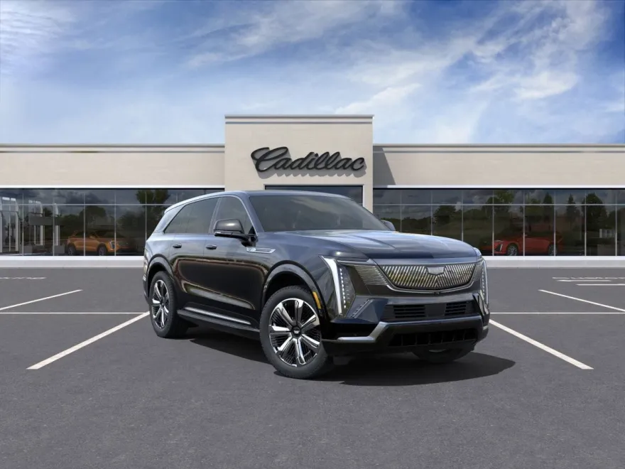2025 Cadillac Escalade IQ Luxury photo 1