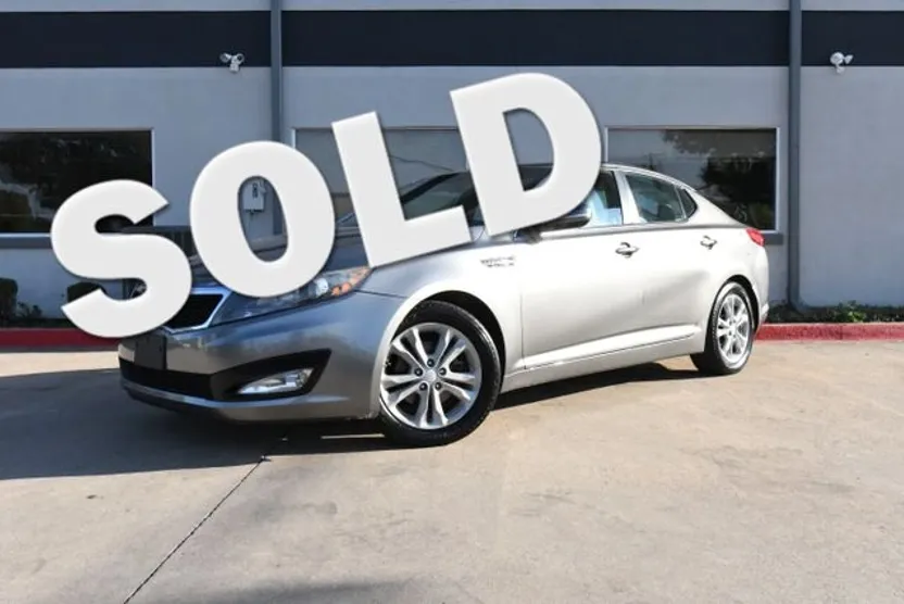 2013 Kia Optima LX photo 1