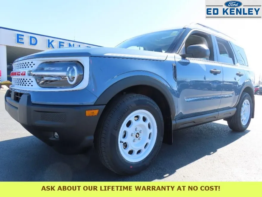 2025 Ford Bronco Sport Heritage photo 1