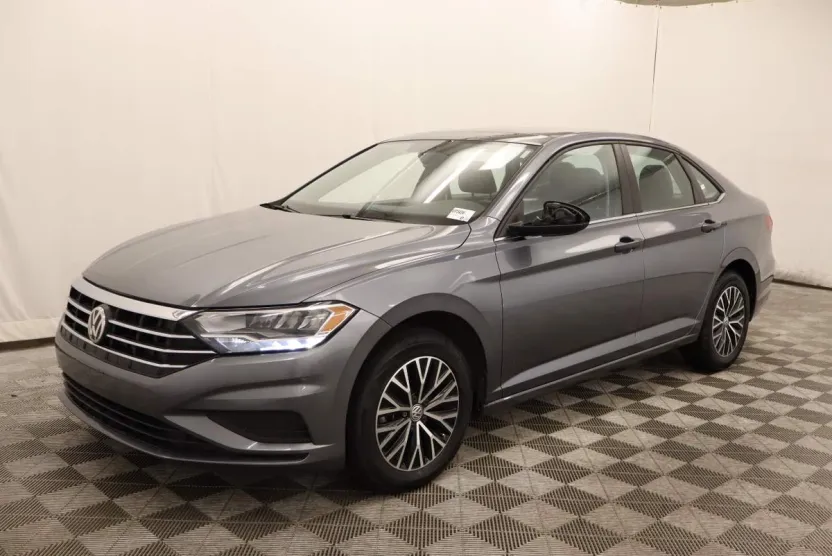 2021 Volkswagen Jetta SE photo 1