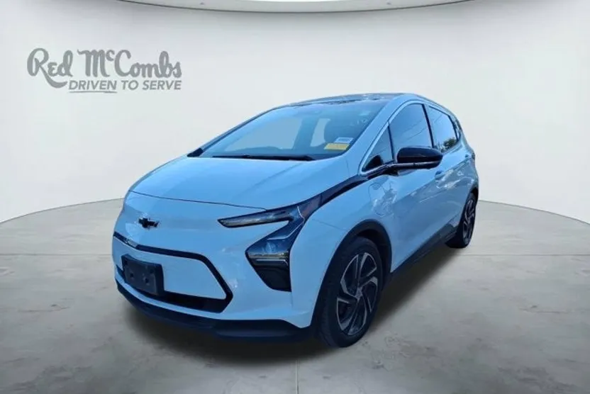 2022 Chevrolet Bolt EV 2LT photo 1