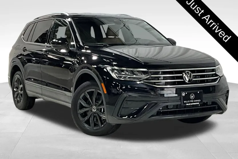 2024 Volkswagen Tiguan SE Wolfsburg Edition photo 1