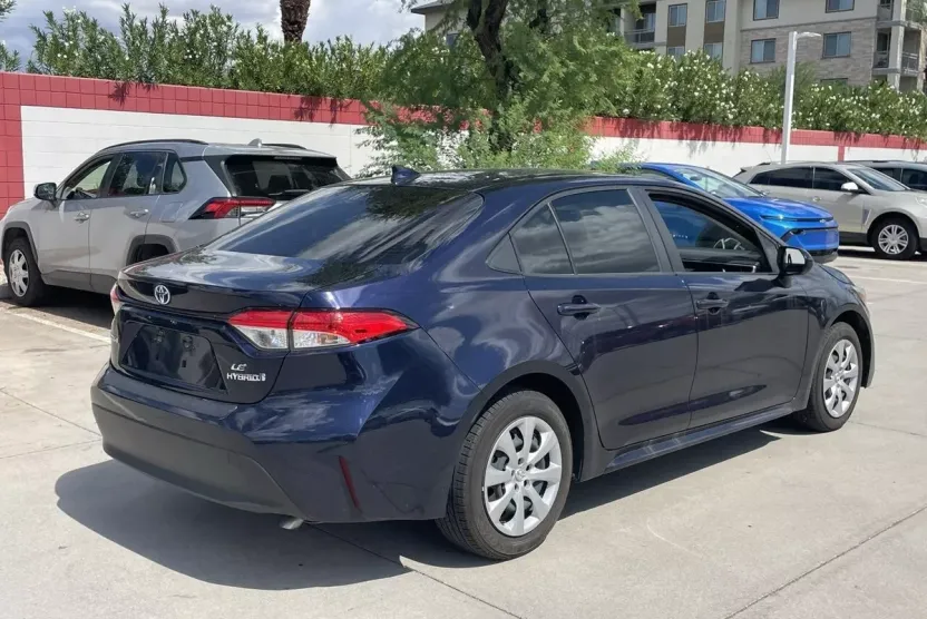 2024 Toyota Corolla XLE LE Premium SE photo 1