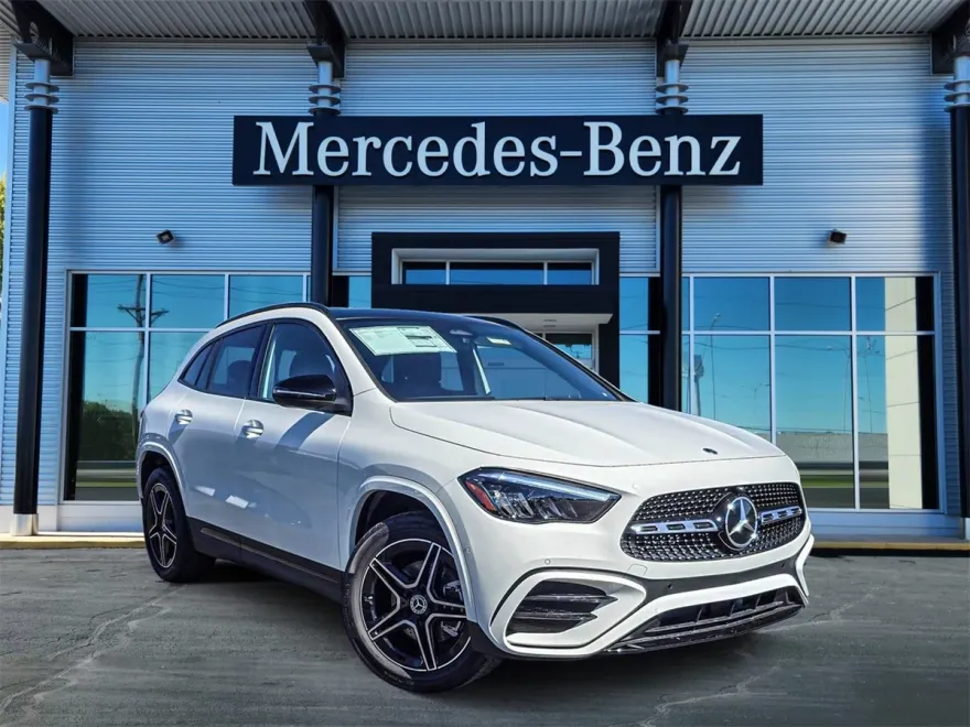 2025 Mercedes Benz GLA 250 4MATIC photo 1