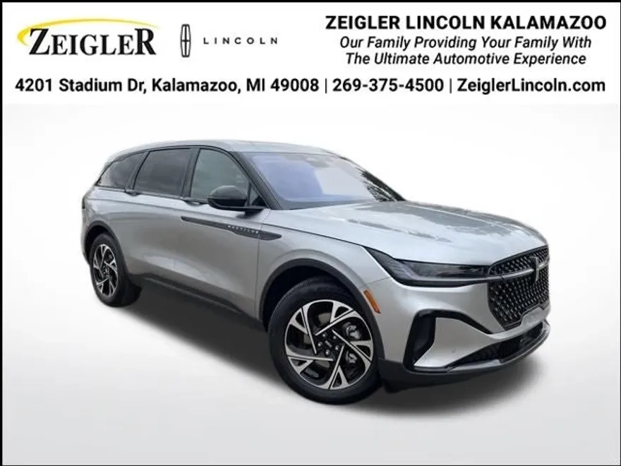 2025 Lincoln Nautilus Premiere photo 1