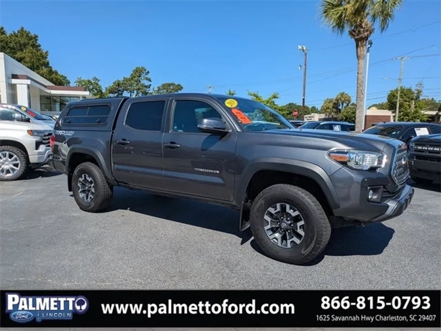2019 Toyota Tacoma V6 photo 1