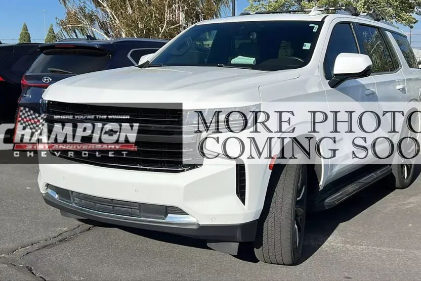 2023 Chevrolet Tahoe LT photo 1