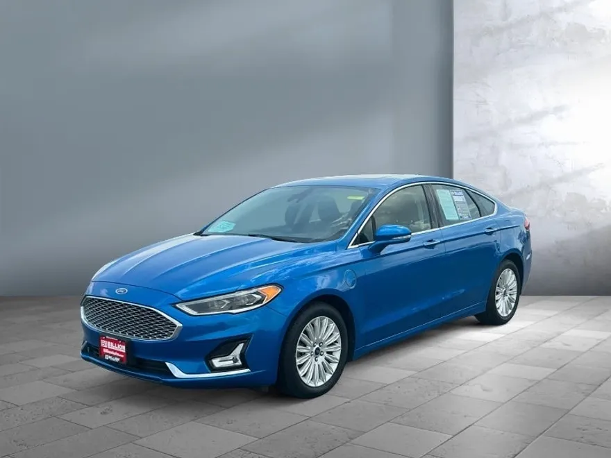 2019 Ford Fusion Energi Titanium photo 1