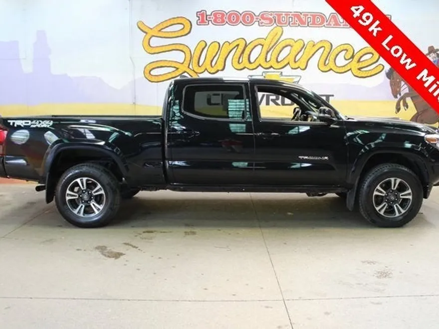 2019 Toyota Tacoma SR5 photo 1