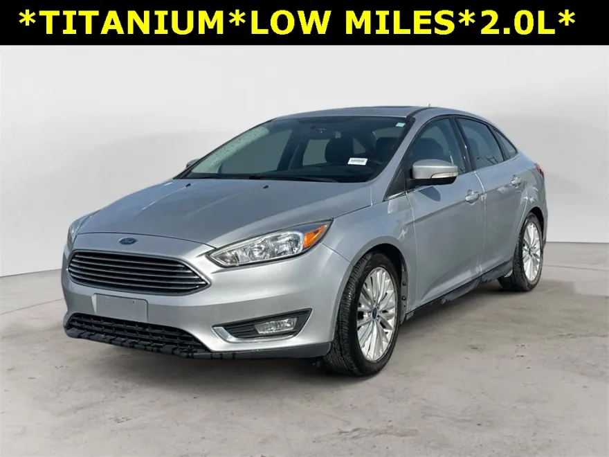 2018 Ford Focus Titanium photo 1