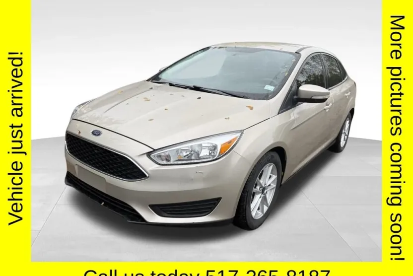 2017 Ford Focus SE photo 1