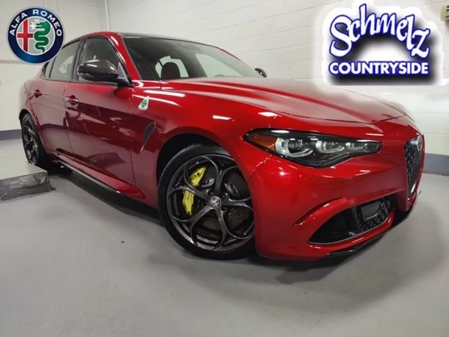 2024 Alfa Romeo Giulia Quadrifoglio photo 1