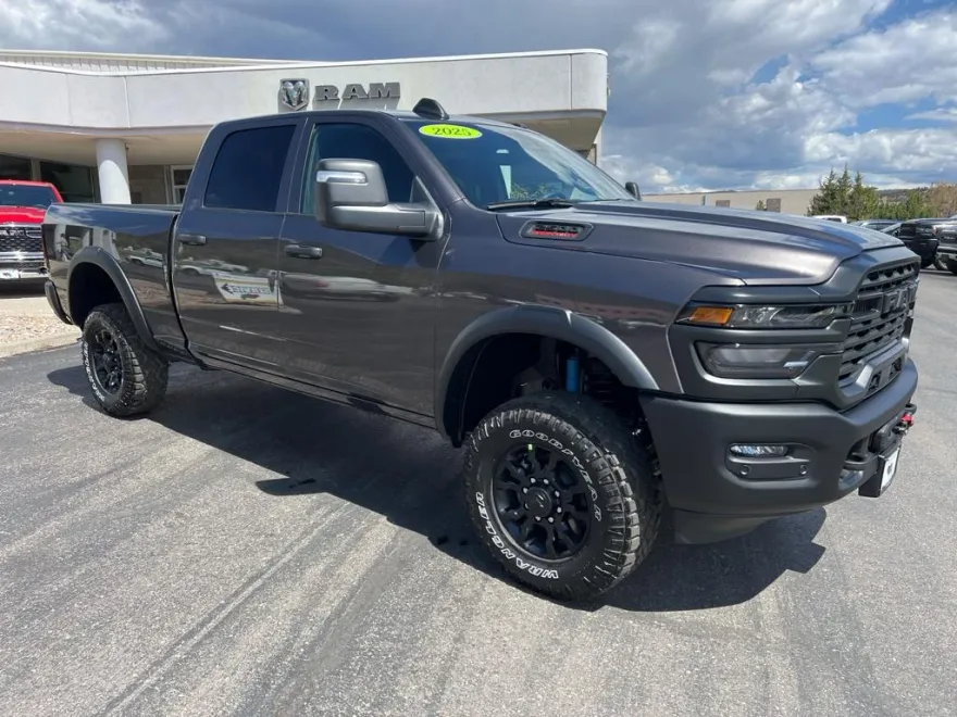 2025 Ram 2500 Tradesman photo 1