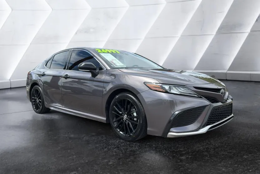 2023 Toyota Camry XSE photo 1