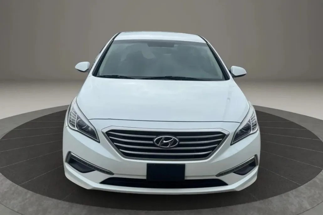 2015 Hyundai Sonata SE Eco photo 1