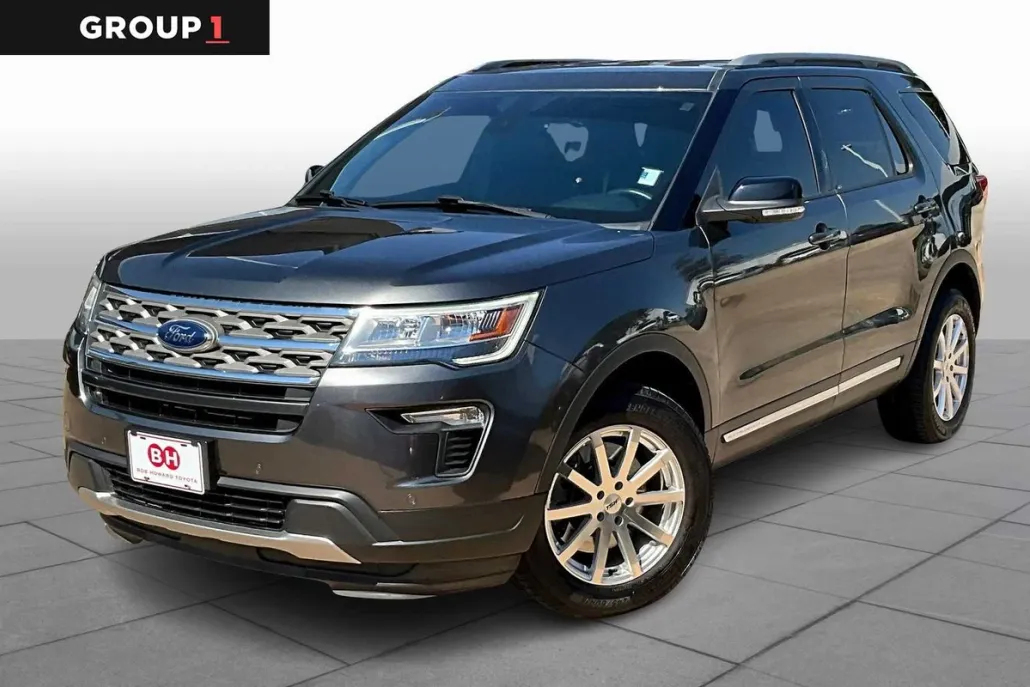 2018 Ford Explorer XLT photo 1
