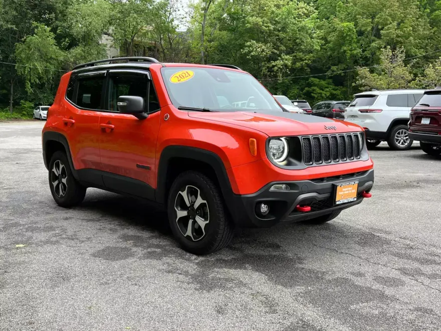 2021 Jeep Renegade Trailhawk photo 1
