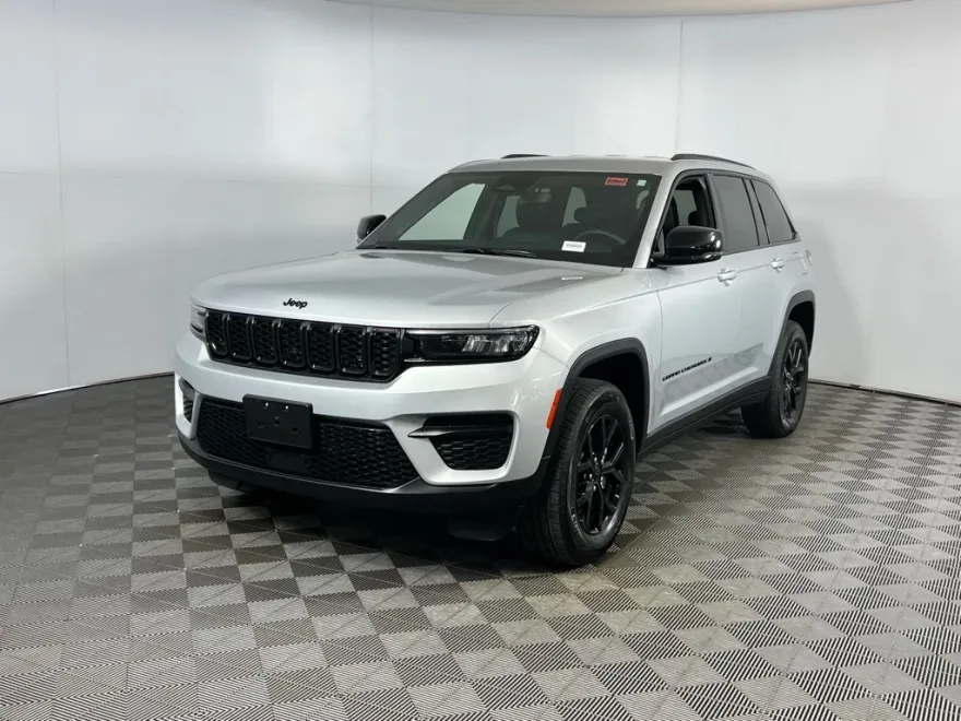 2024 Jeep Grand Cherokee Altitude X photo 1