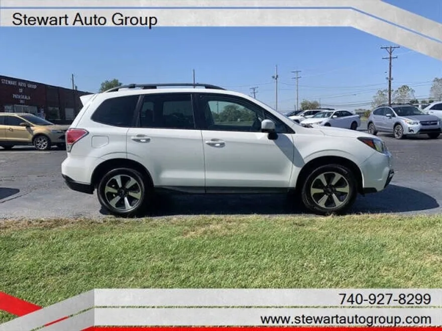 2018 Subaru Forester 2.5i Premium photo 1