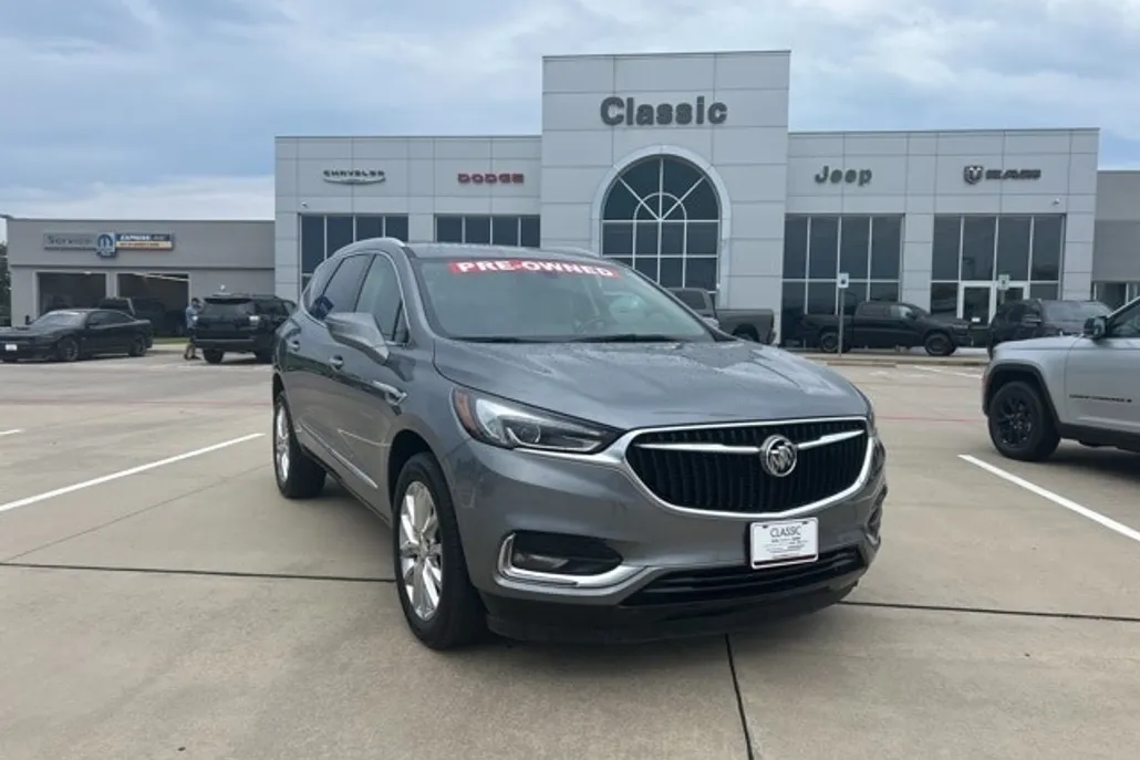 2020 Buick Enclave Essence photo 1