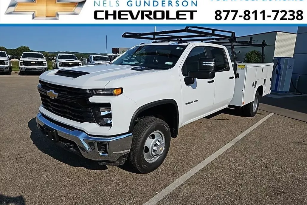 2024 Chevrolet Silverado 3500HD Work Truck photo 1