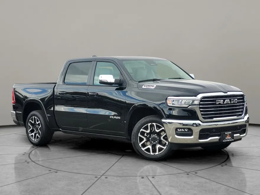 2025 Ram 1500 Laramie photo 1