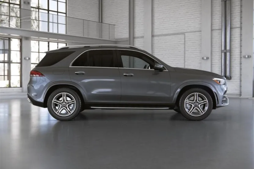 2023 Mercedes Benz GLE 450 4MATIC photo 1