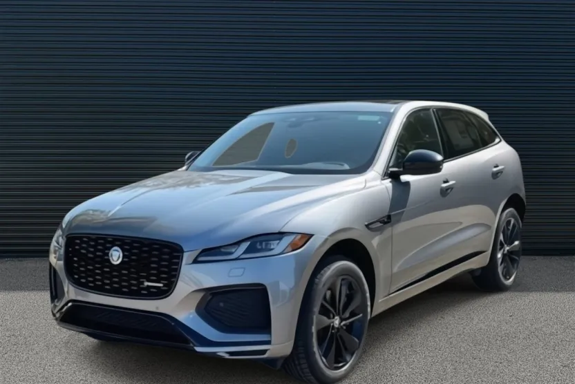 2025 Jaguar F-PACE P250 R-Dynamic S photo 1
