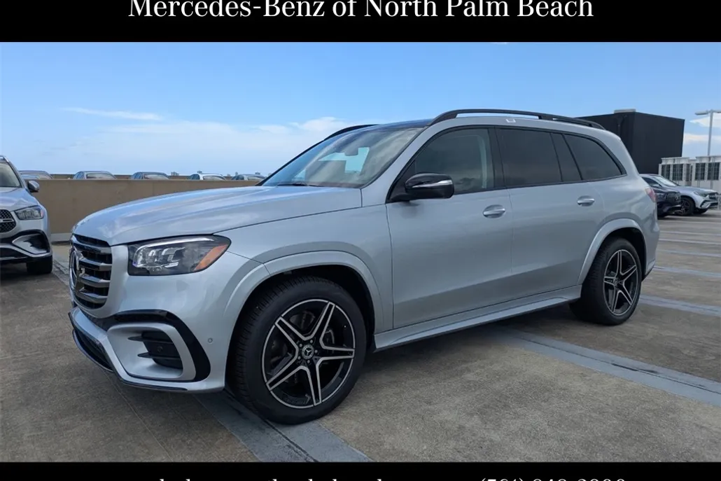 2025 Mercedes Benz GLS 450 4MATIC photo 1