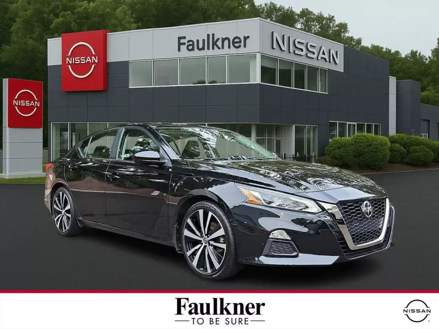2020 Nissan Altima 2.5 SR photo 1