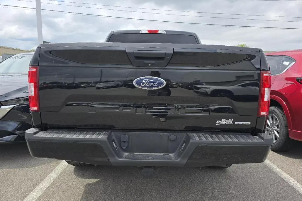 2018 Ford F-150 XL photo 1