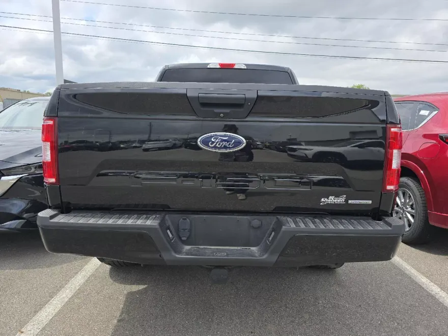 2018 Ford F-150 XL photo 1