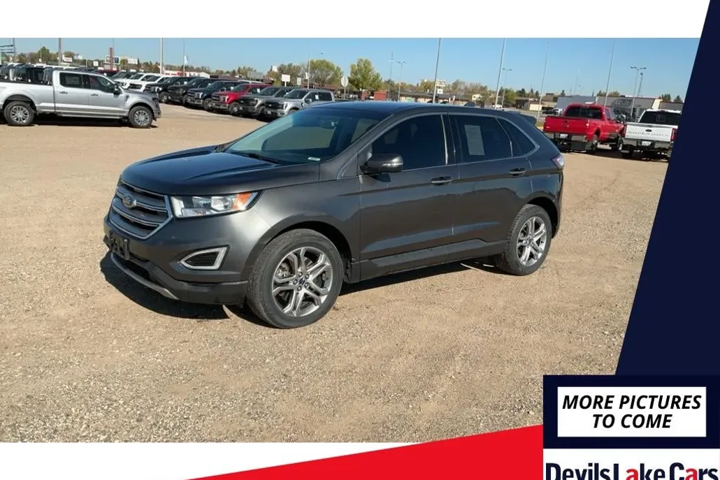 2016 Ford Edge Titanium photo 1