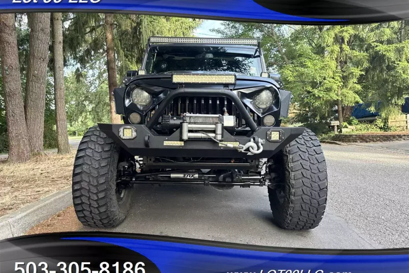 2017 Jeep Wrangler Unlimited Sport S photo 1