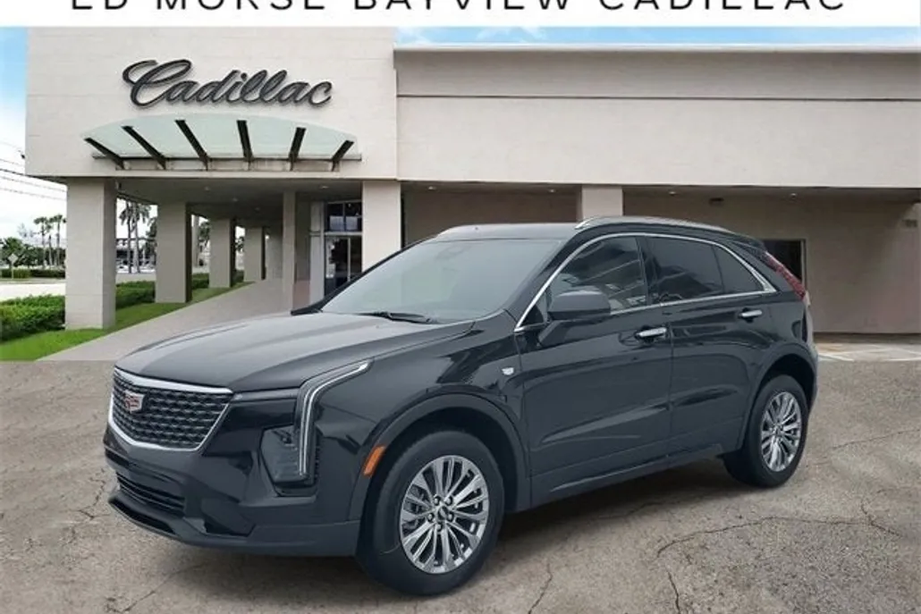 2025 Cadillac XT4 Premium Luxury photo 1